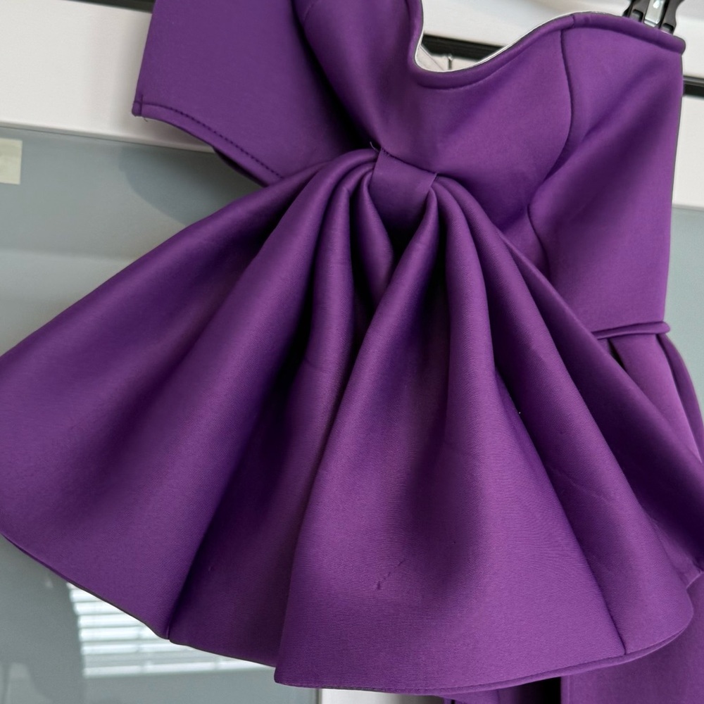 Beautiful purple top- Size small - Picture 6 of 9